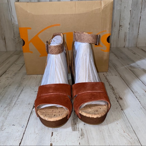 Korks Mia Platform Sandal - Picture 4 of 6